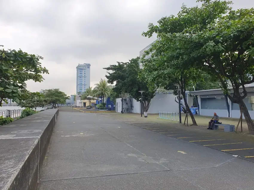 Baywalk at SM by the Bay overlooking Manila Bay